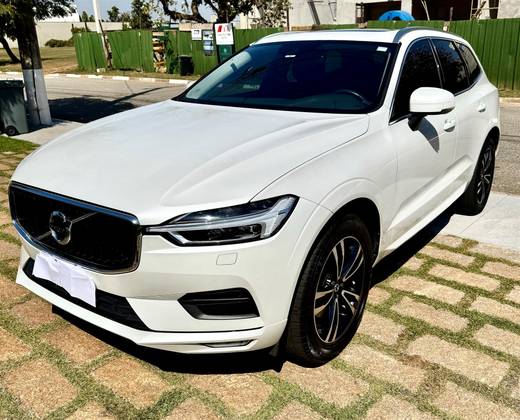 VOLVO XC60 2.0 T5 GASOLINA MOMENTUM AWD GEARTRONIC
